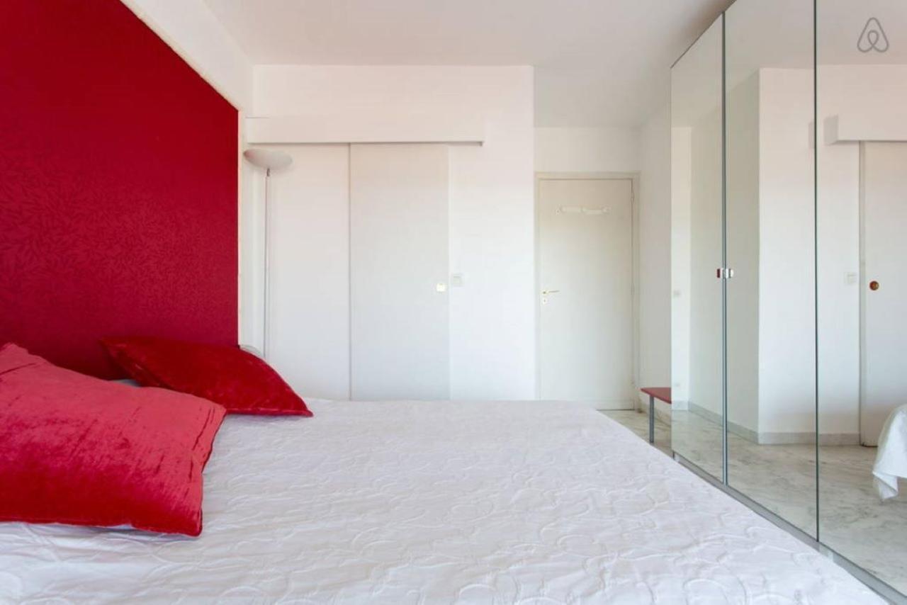 Appartement F3 Vue Mer Et Croisette Cannes Esterno foto