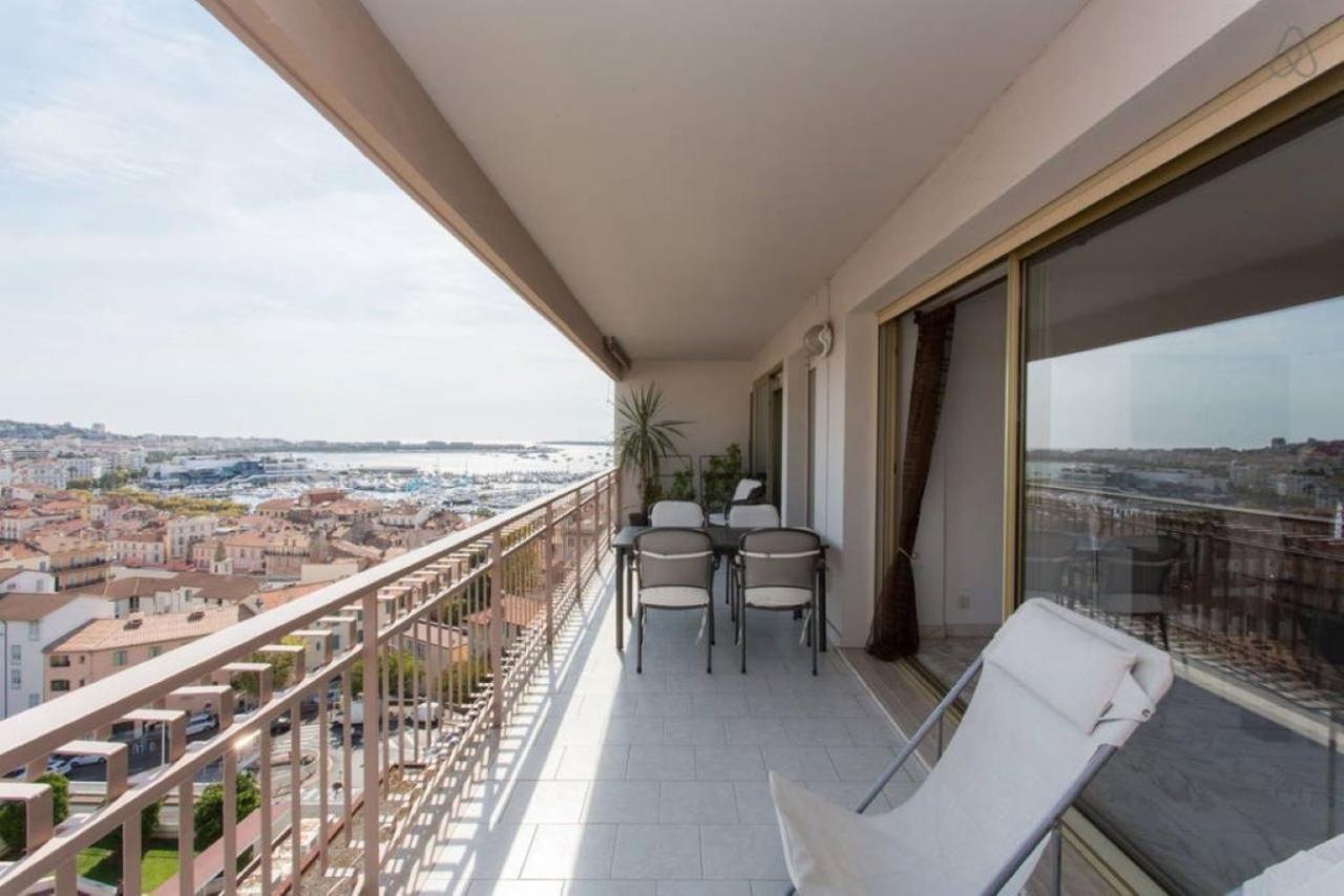 Appartement F3 Vue Mer Et Croisette Cannes Esterno foto