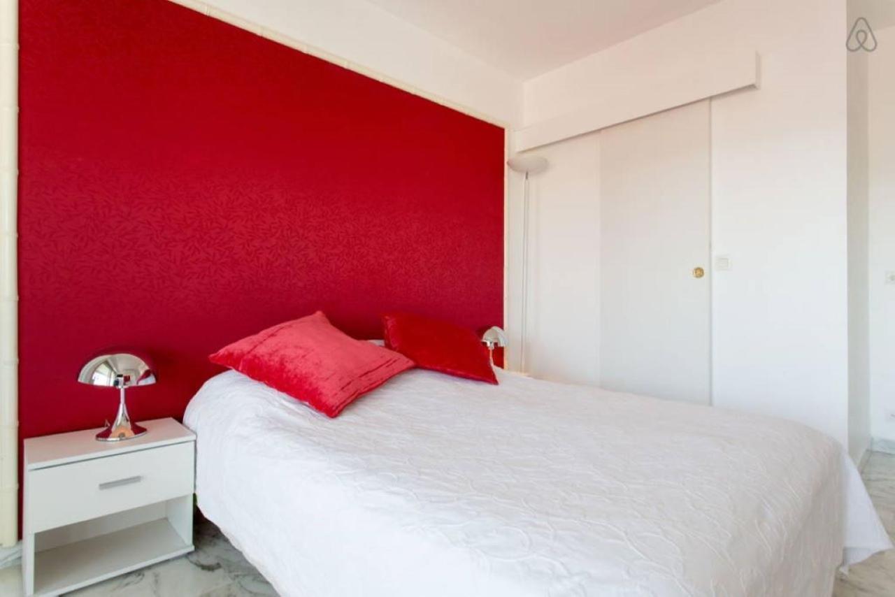 Appartement F3 Vue Mer Et Croisette Cannes Esterno foto