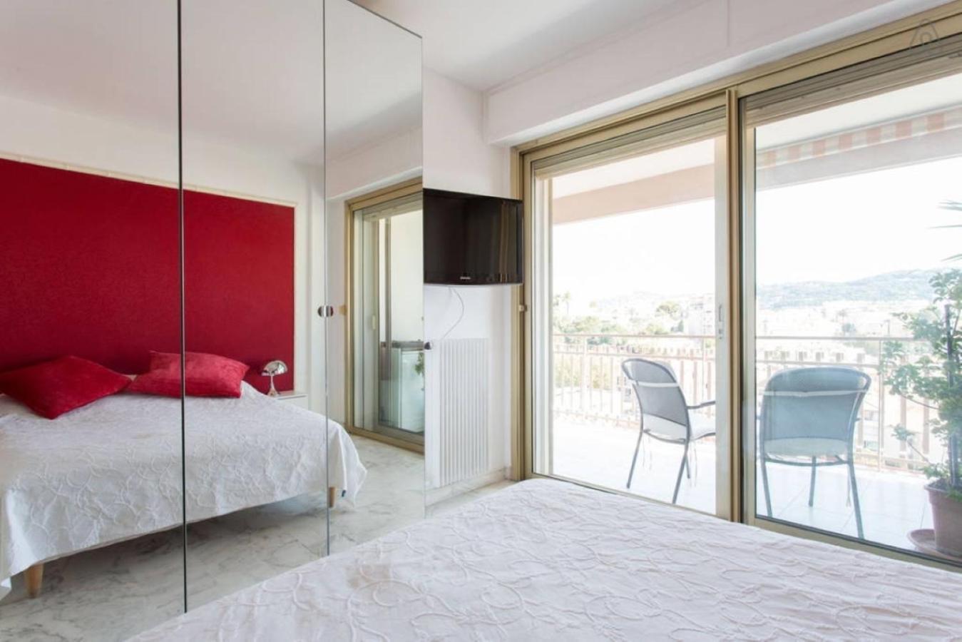 Appartement F3 Vue Mer Et Croisette Cannes Esterno foto
