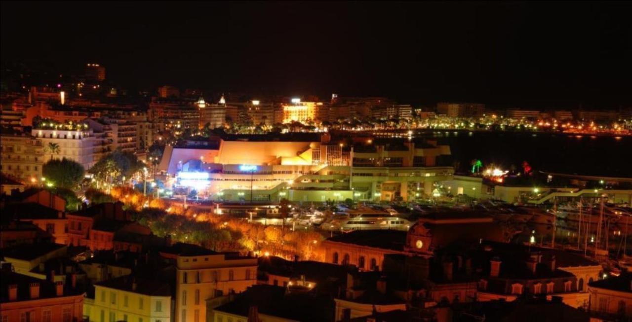 Appartement F3 Vue Mer Et Croisette Cannes Esterno foto